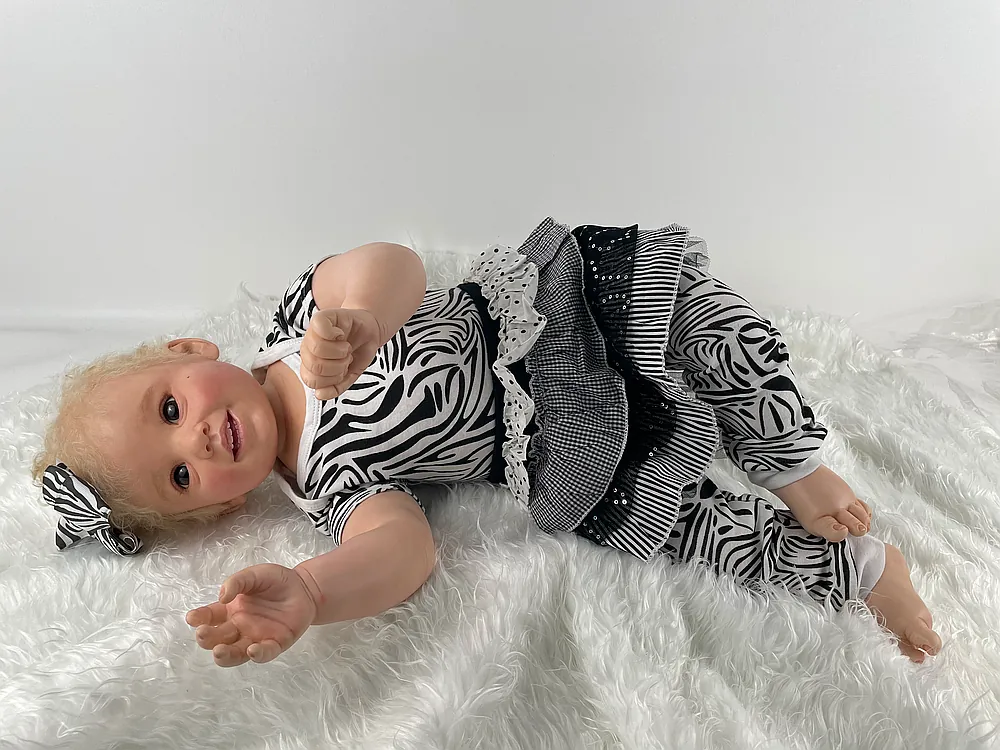 Cammi Pre-owned Reborn Baby Doll by Bonnie's Babies | Tiny Fingers