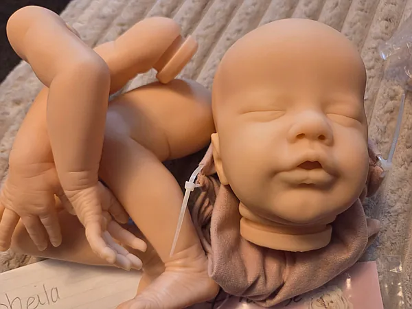 【リボーンドール】 ESENIA Esenia reborn doll by Sheila Walton | Sweet Swaddles Nursery