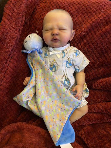 Zori Pre-owned Reborn Baby Doll by Samantha Potter | Migdalia