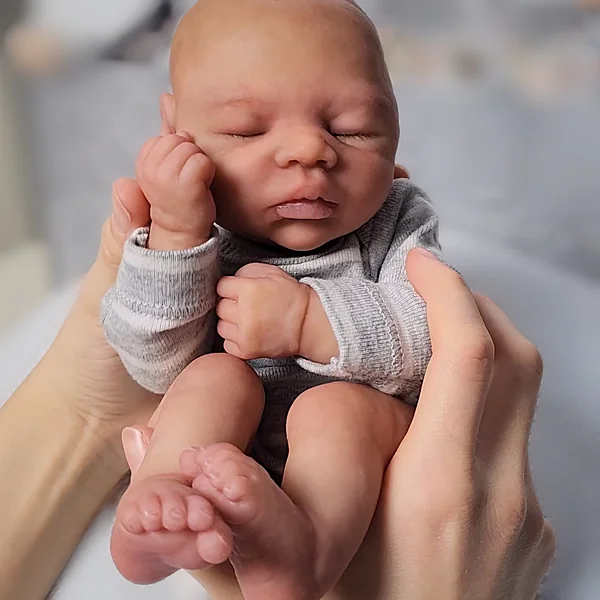Reborn Dolls and Lifelike Baby Dolls