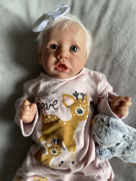 Saskia Pre-owned Reborn Baby Doll by Pumpkin Sparkles Babies