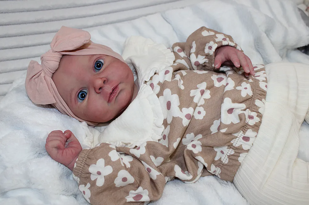 その他 NEWBORN Llorens 17.3