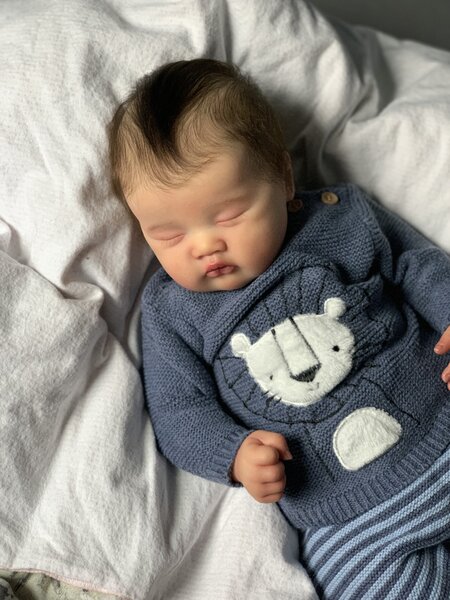 Ashia Pre-owned Reborn Baby Doll by Alina Antonova | Sleeping