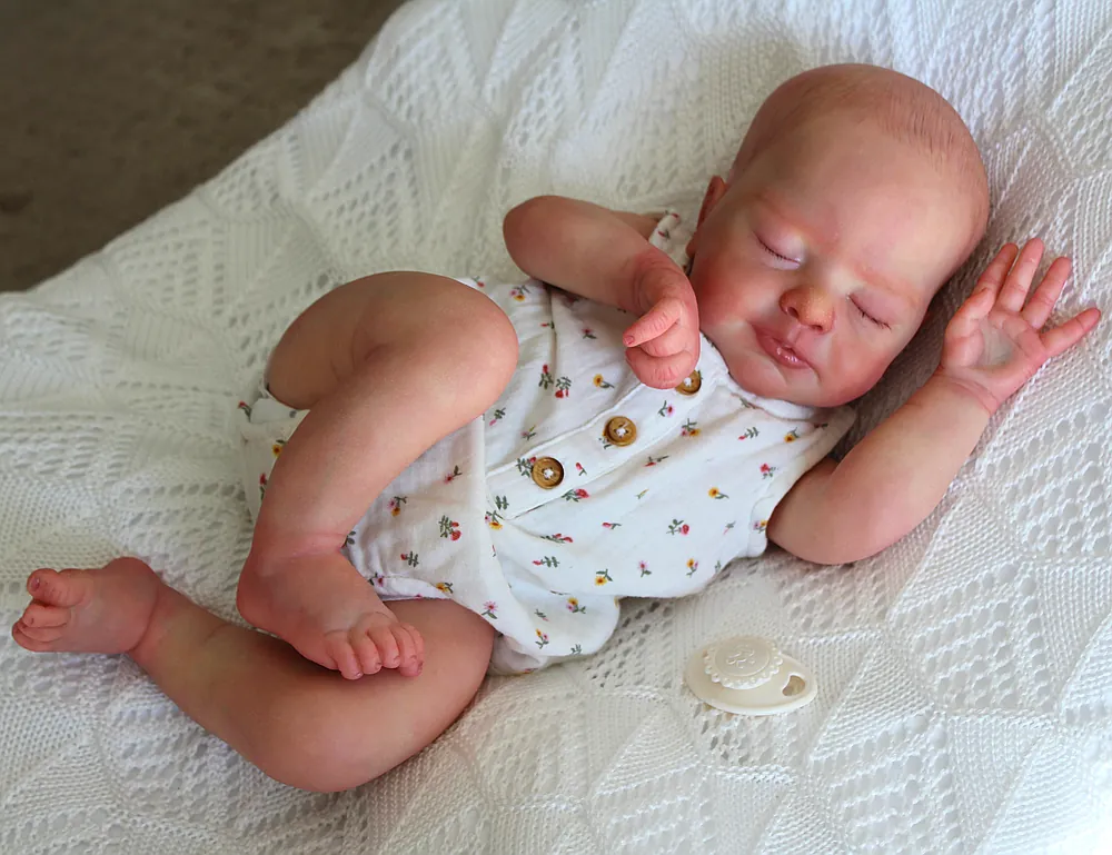 Avalynn - Length	20"