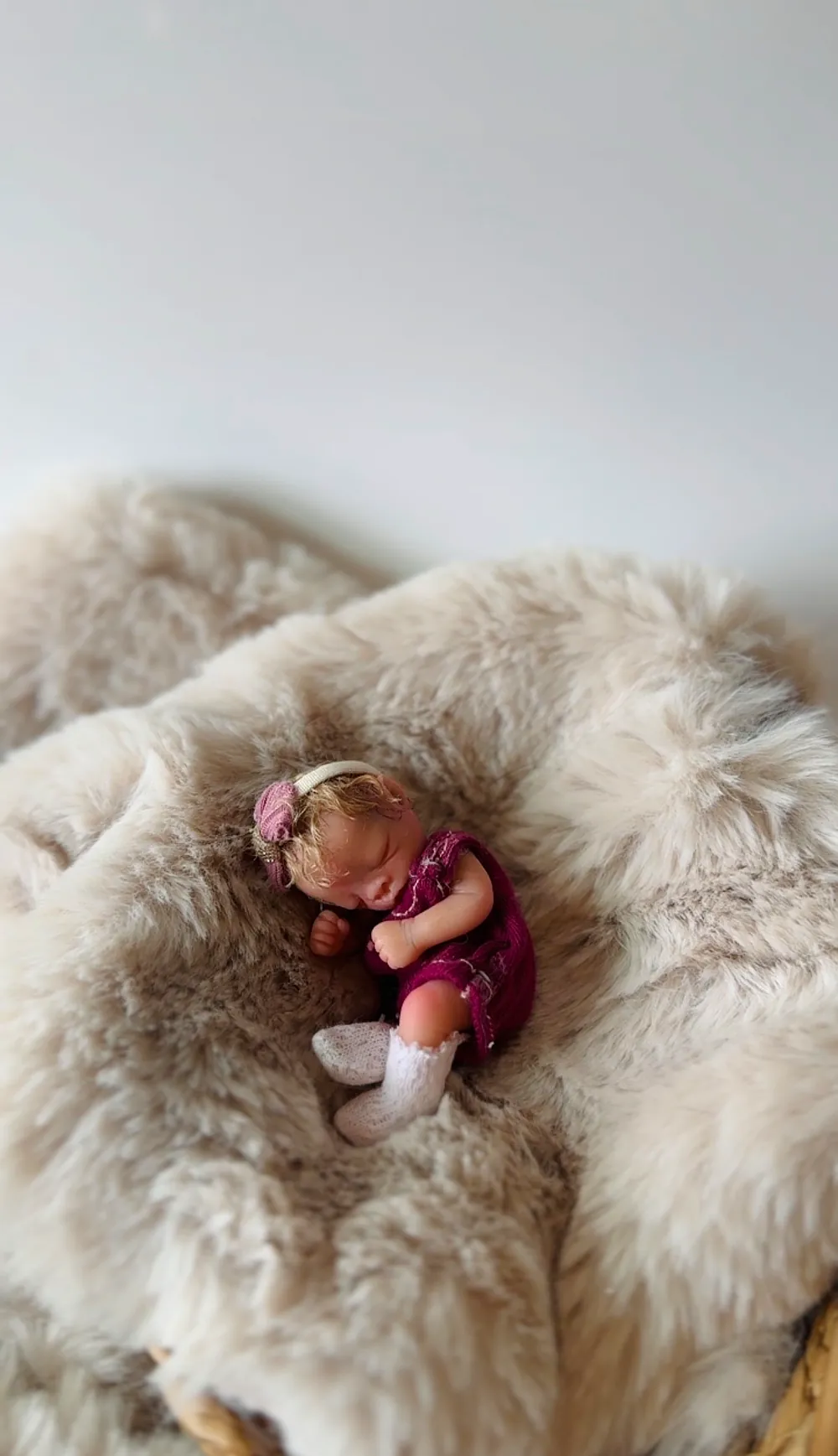 Micro Cosima Cuddle Reborn Baby Doll by Adriana Pozos | Poddlings Buds
