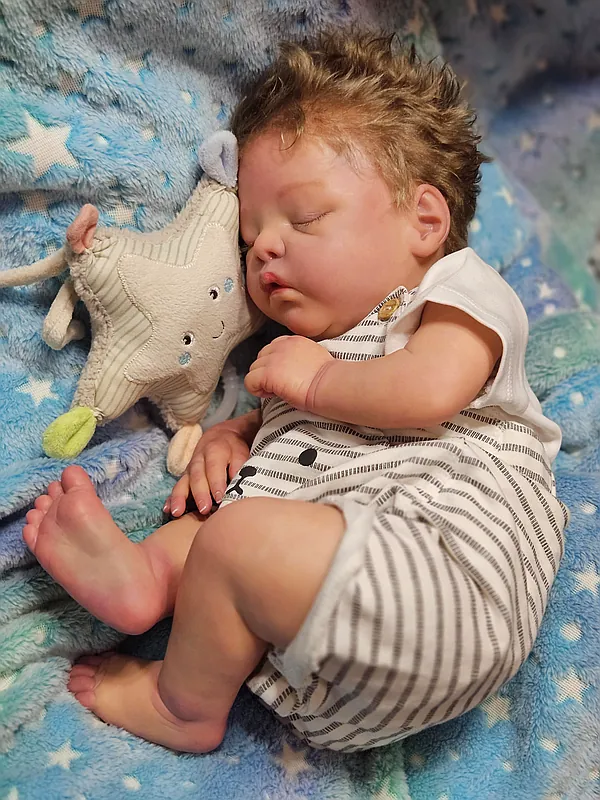 Reborn Dolls and Lifelike Baby Dolls