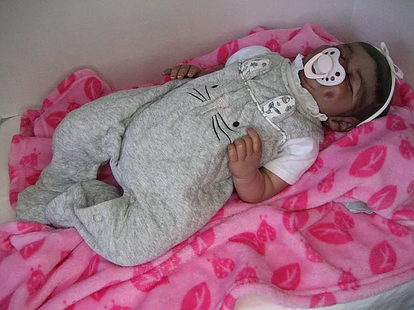 Chun Mei Pre-owned Reborn Baby Doll by Karen Potter (karen's