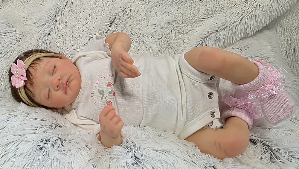 渡辺美里 bornⅢ Flower bed from eZ the Movie Amazon.co.jp