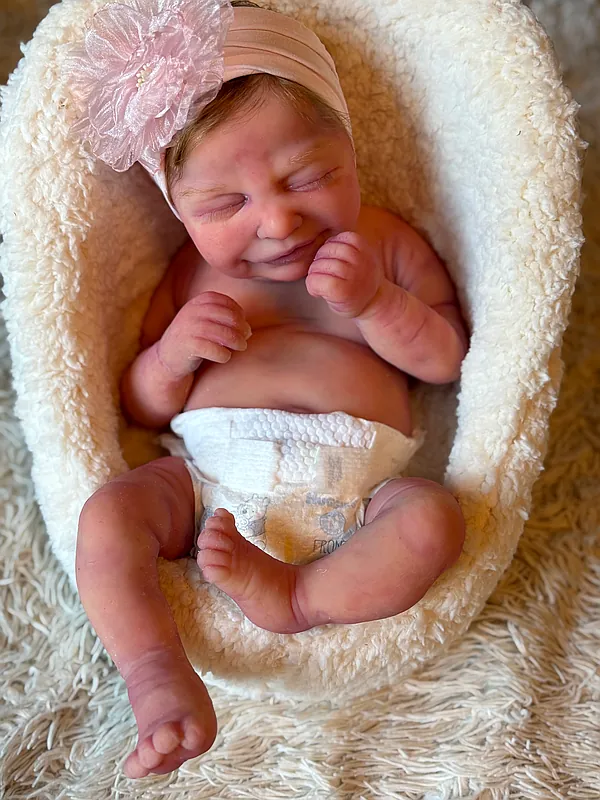 Reborn Dolls and Lifelike Baby Dolls