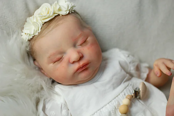 Reborn Dolls and Lifelike Baby Dolls