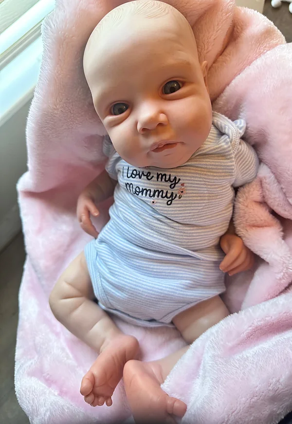 Reborn Dolls and Lifelike Baby Dolls
