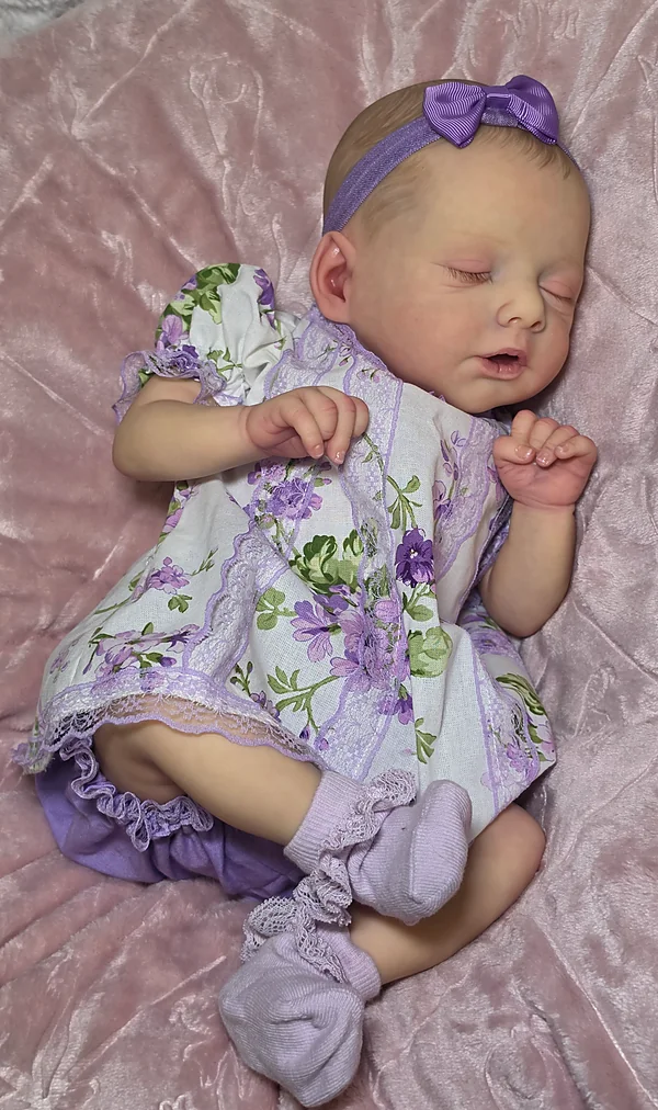 Reborn Dolls and Lifelike Baby Dolls