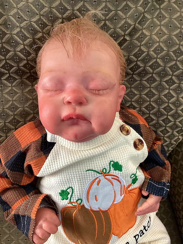 Esenia reborn doll by Sharon Elizabeth Clarey | Sharons Reborn